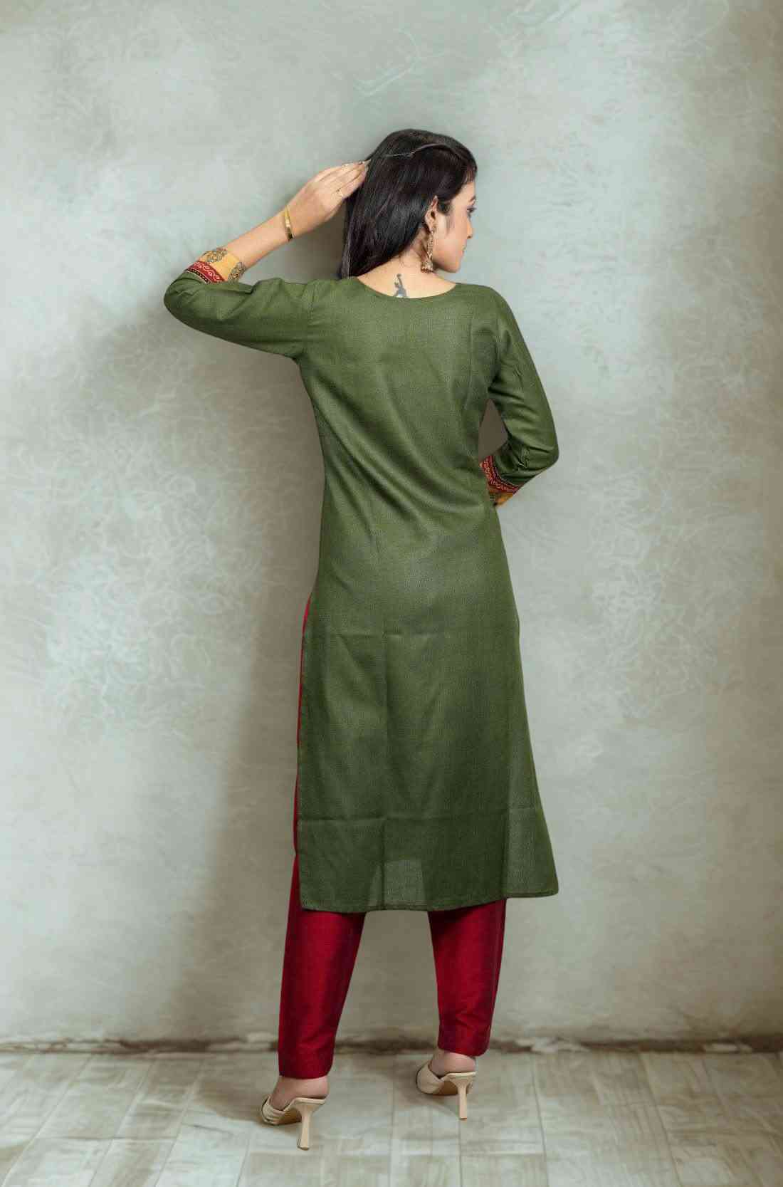 Dark Green Embroidered Cotton Straight Kurta β Back View
