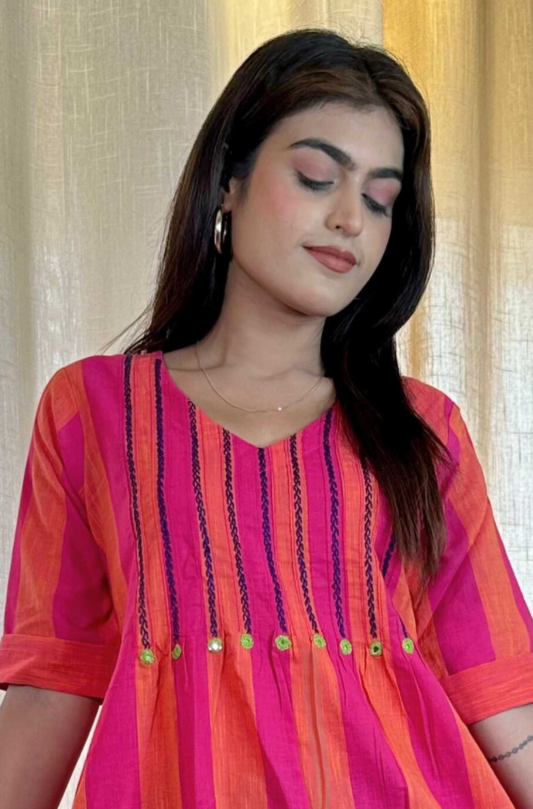 Pink Tunic with Mirror Handwork Detailing β Close-up