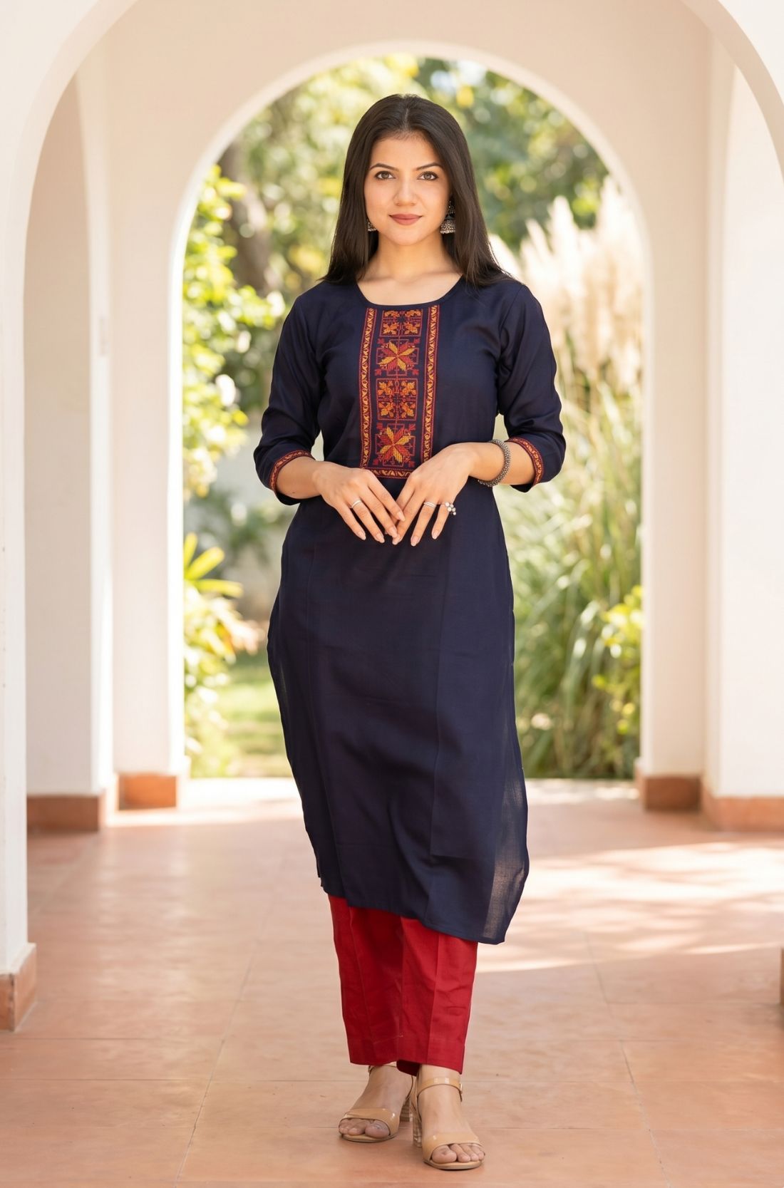 Women's ethnic Embroidered Rayon Unstitched Kurti