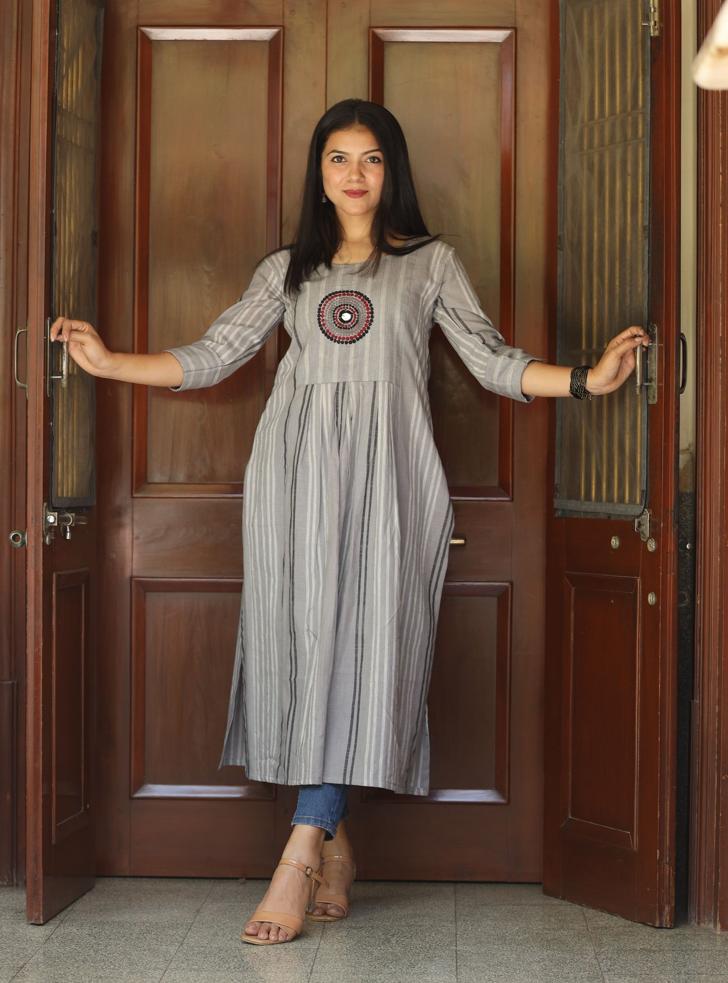 Women's Cotton Round Neck 3/4 Sleeve Embroderied A-Line Kurta Wedding Anniversary Events Everyday-Color [Grey]