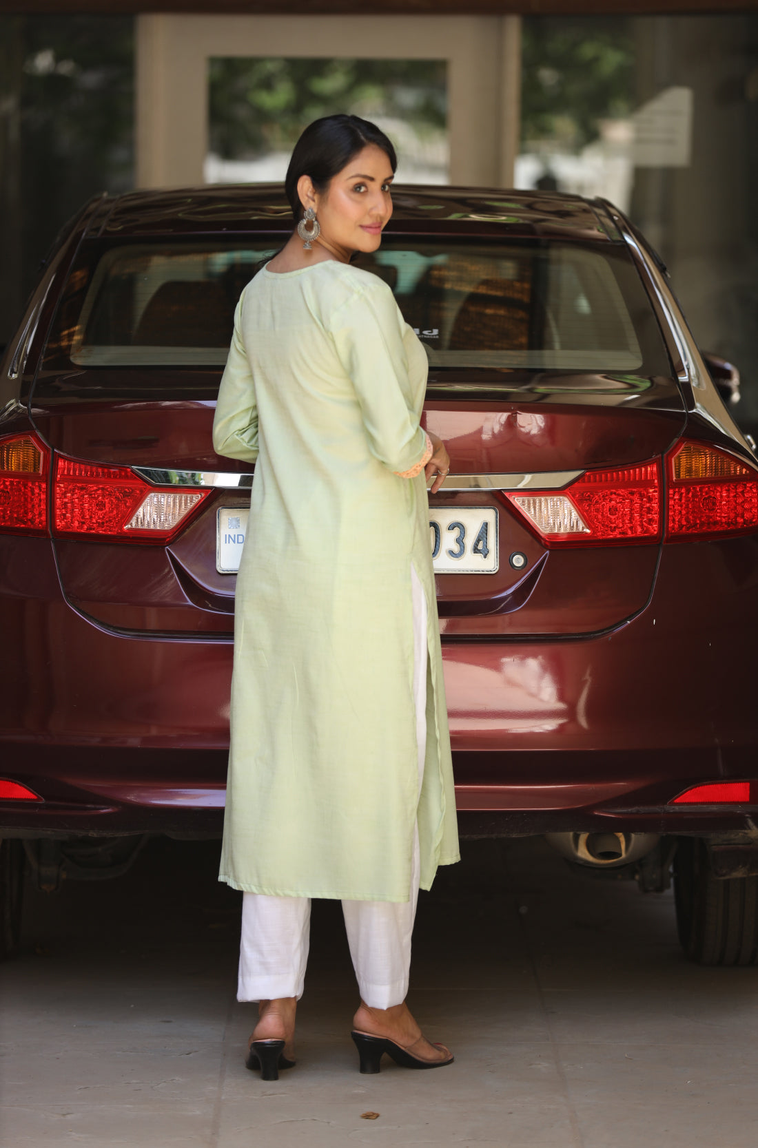 Light Green Embroidered Straight Kurta